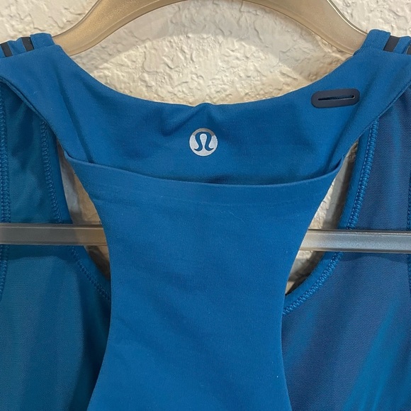 Lululemon Pace Perfect Bra in Blue - Picture 7 of 9
